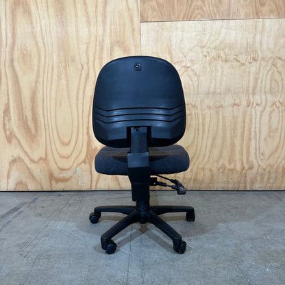 Gregory Task Chair in Grey
