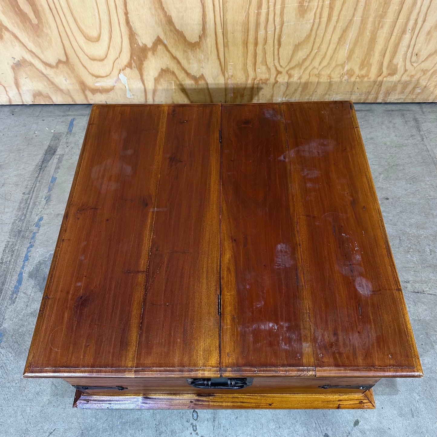 Coffee Table with Storage