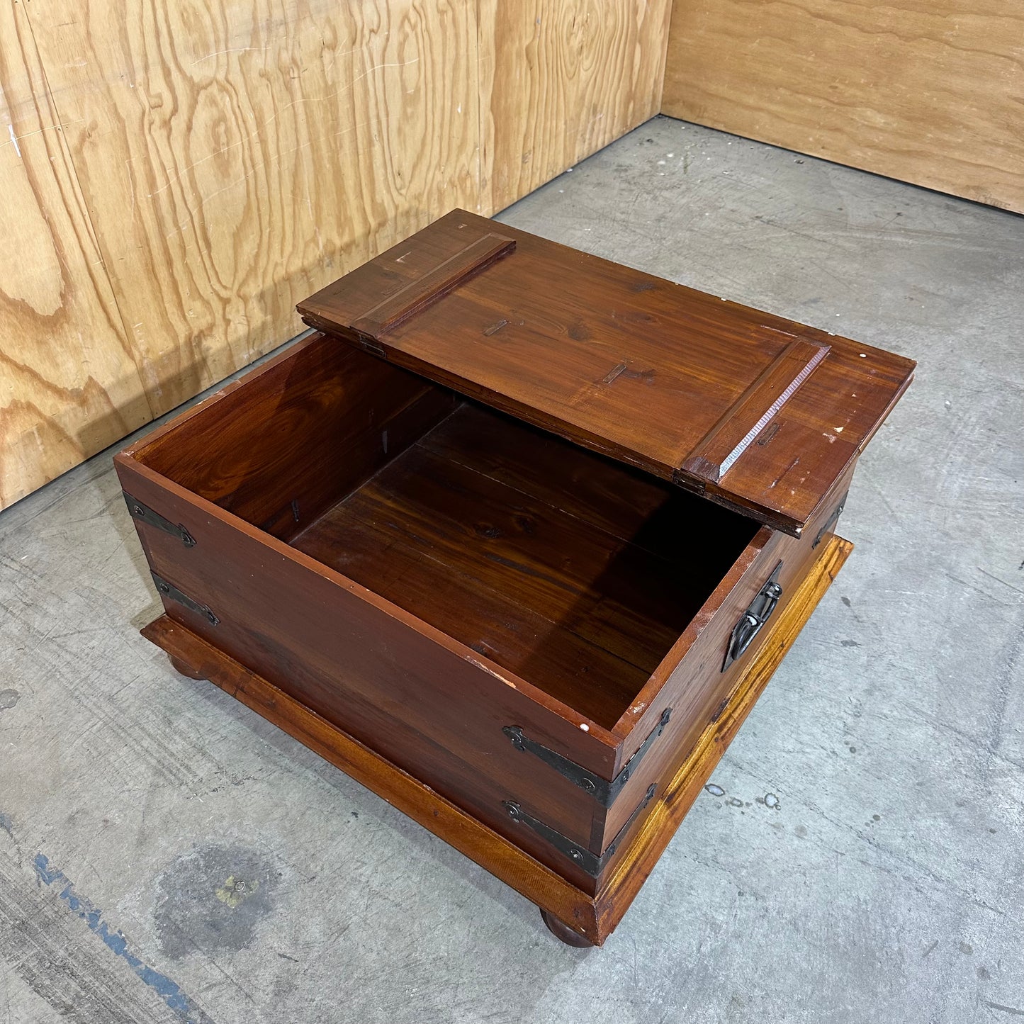 Coffee Table with Storage