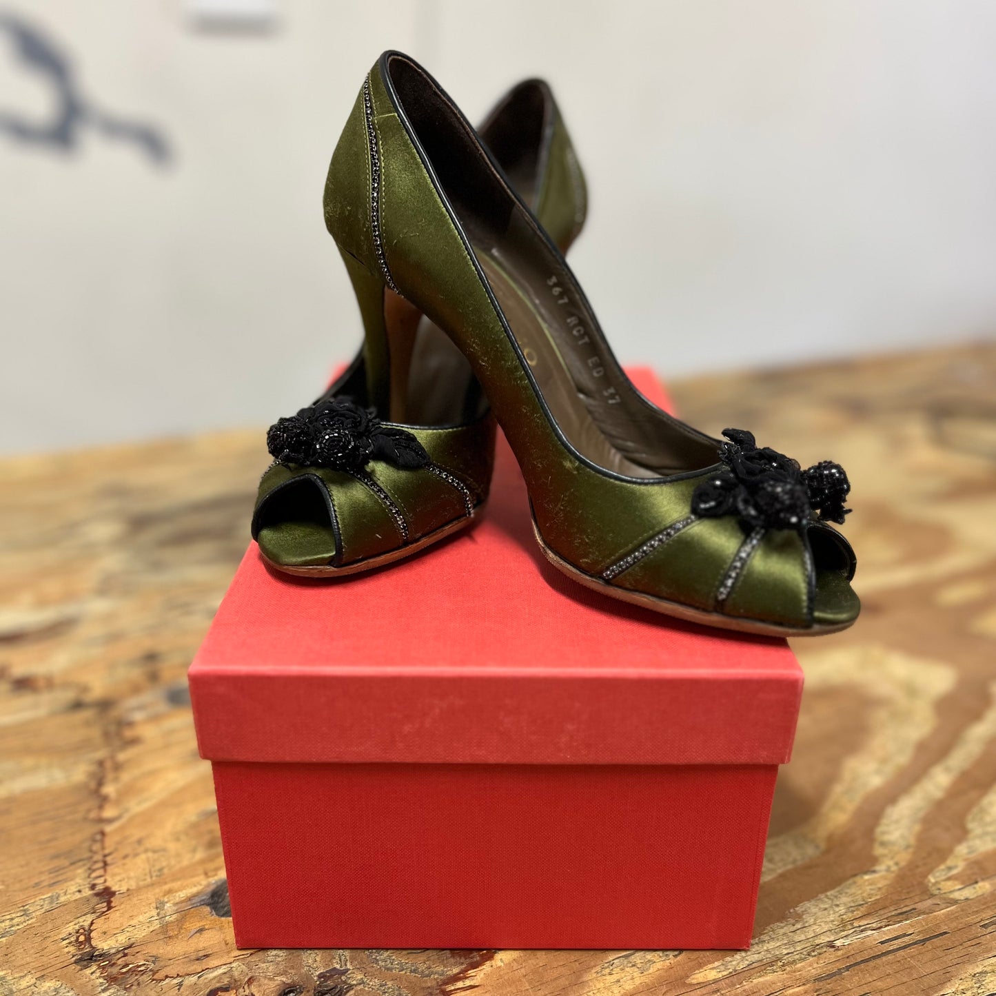 Valentino Garavani green satin jewelled rhinestone floral peep toe heels