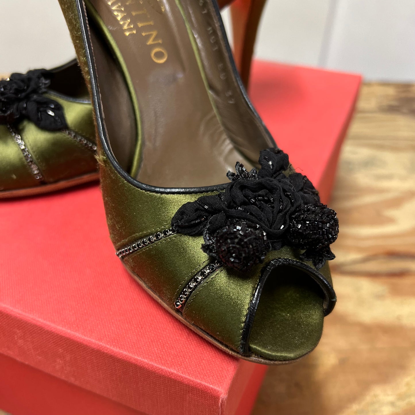 Valentino Garavani green satin jewelled rhinestone floral peep toe heels
