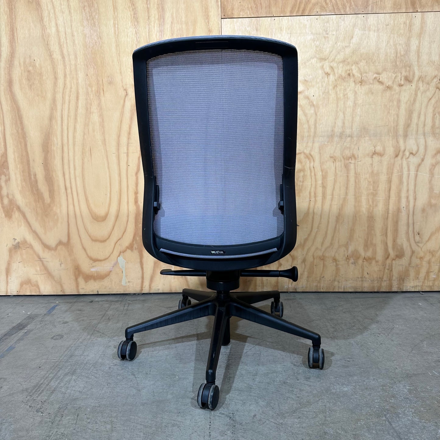 Bestuhl J1 Mesh Task Chair in Grey