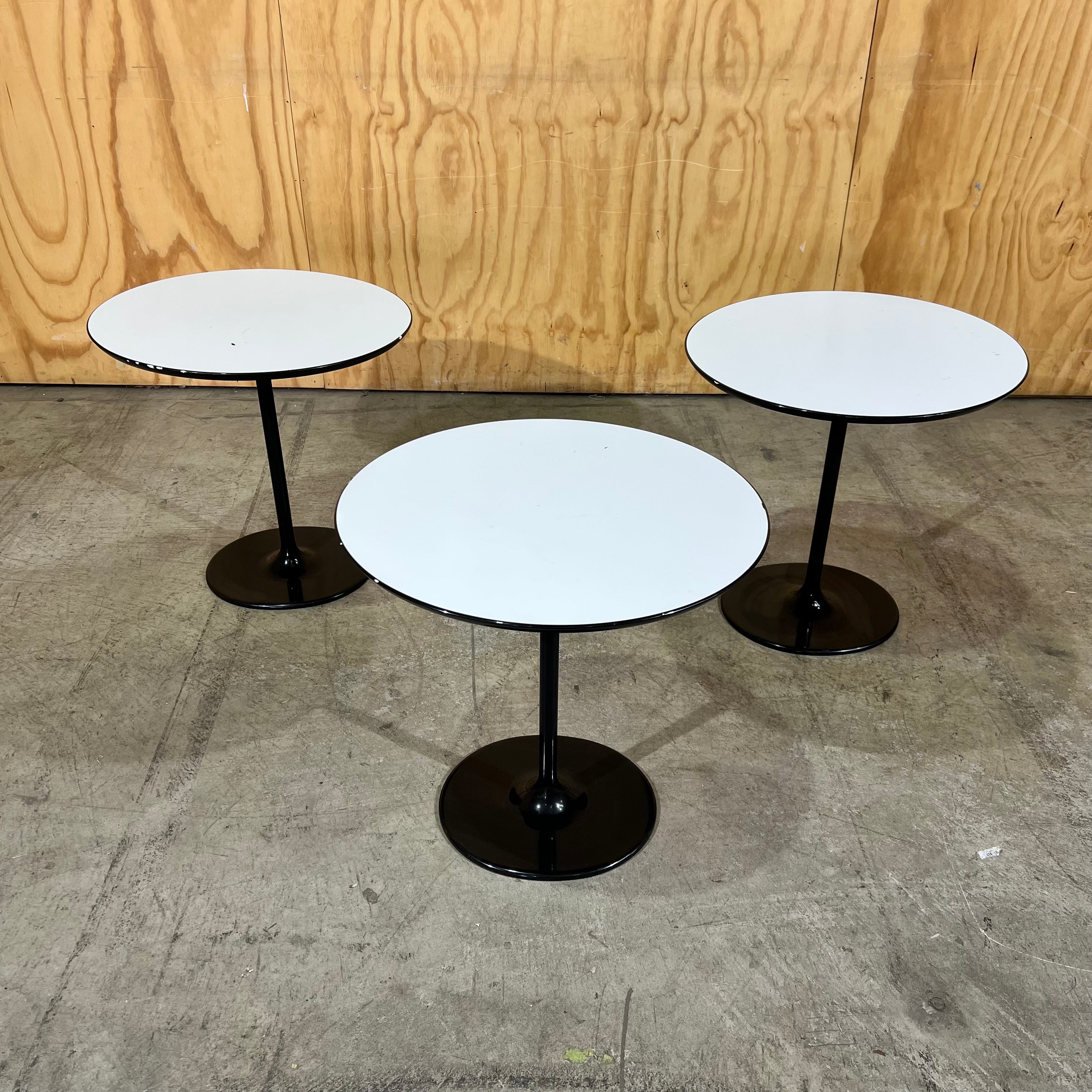 Dizzie Side Table by Lievore Altherr Molina for Arper – Green Collect