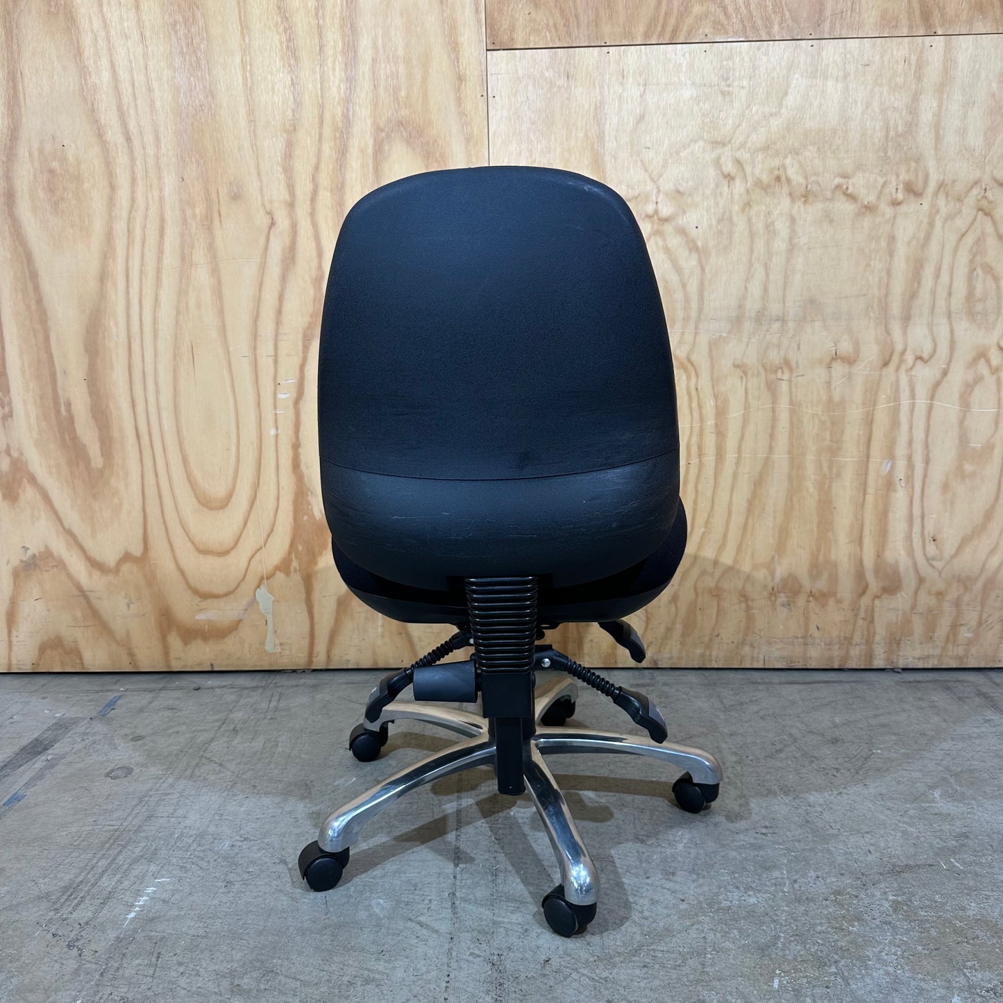 Mark Perry Task Chair