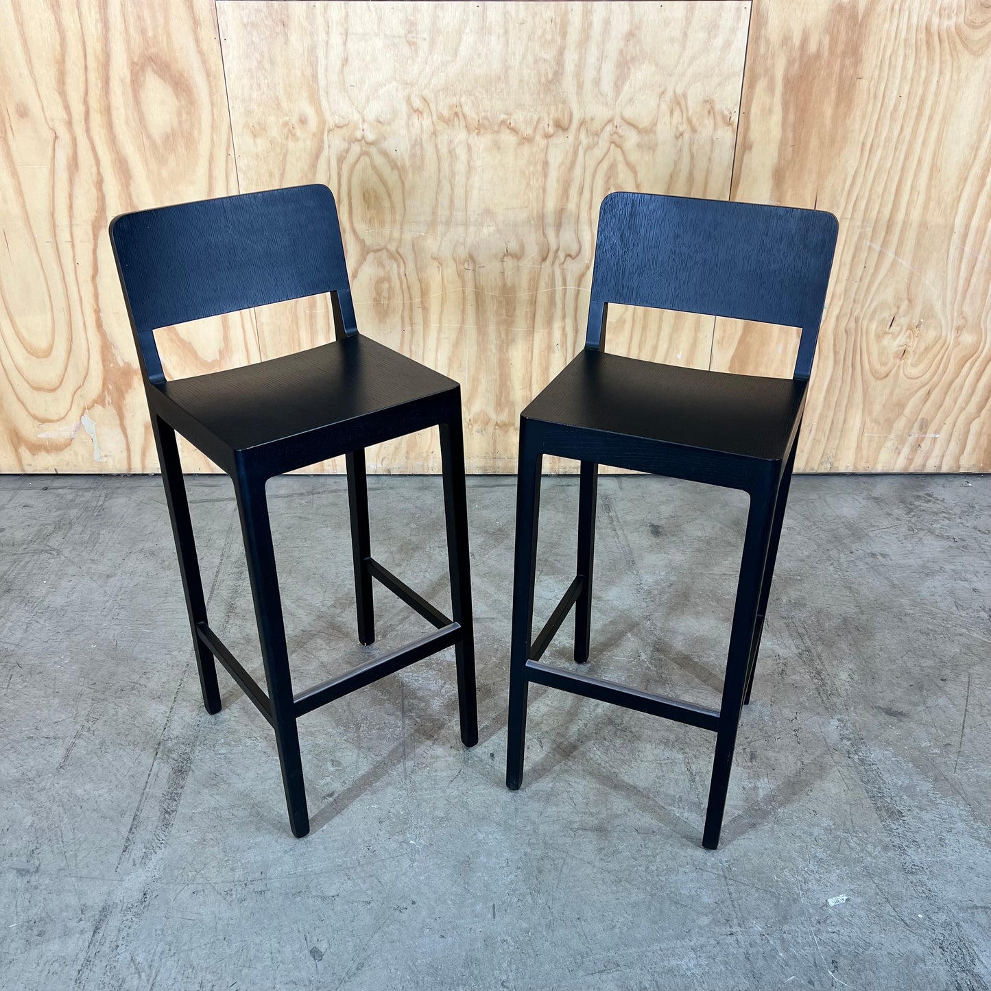 Bedont shira high chair by Lorenz + Kaz
