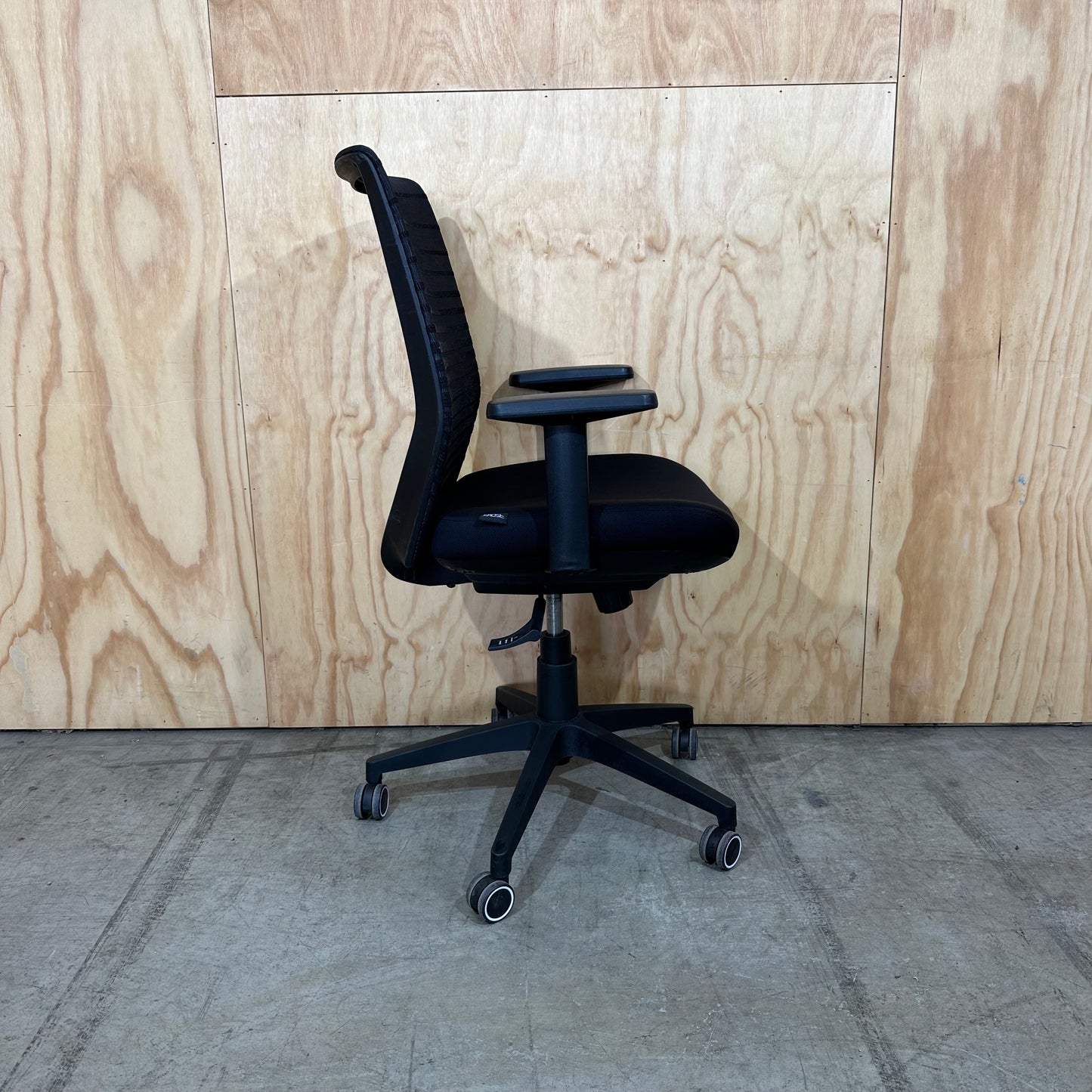 Space task chair by Krost