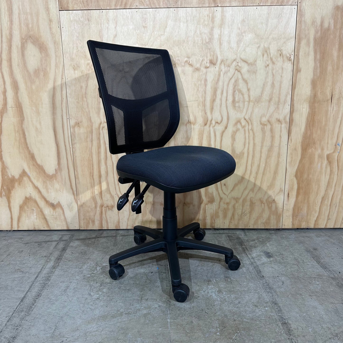 Charcoal Pattern Task Chair