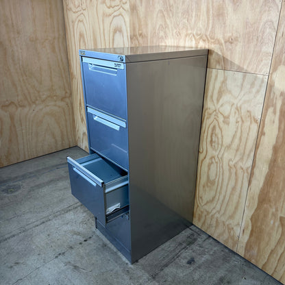 Elitebuilt Silver 4 drawer filing cabinet