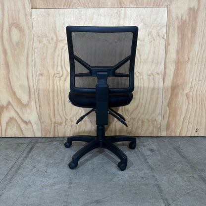 Pago Armless Matrix Mesh Deluxe Heavy Duty Chair on plastic base