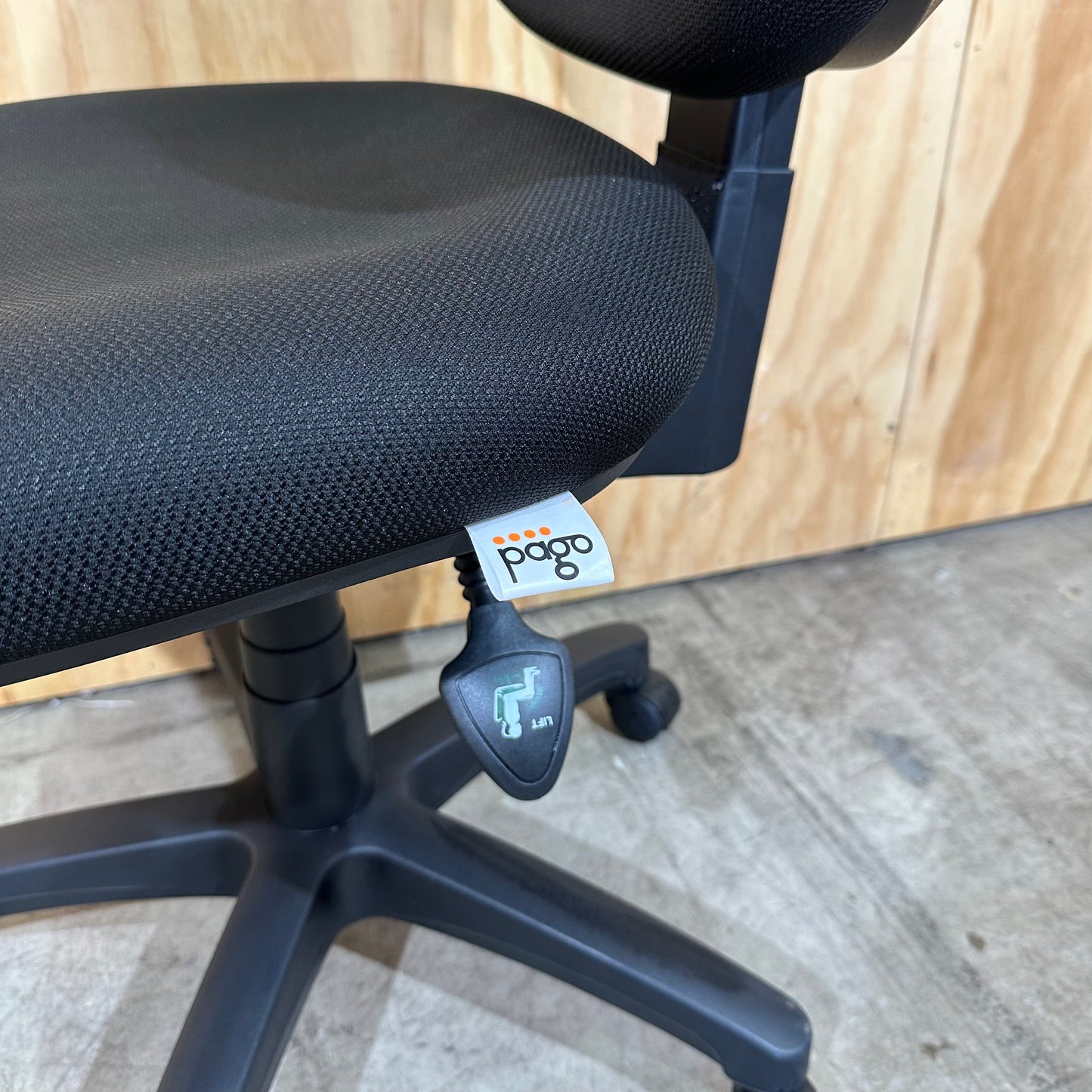 Pago Ash Task Chair