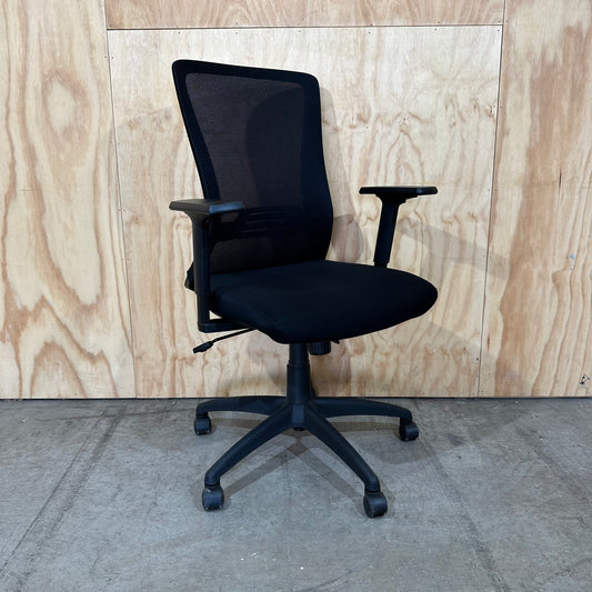 Highback Mesh Office Chair with Arms