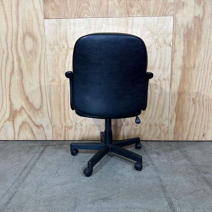 Executive faux leather mid-back swivel chair