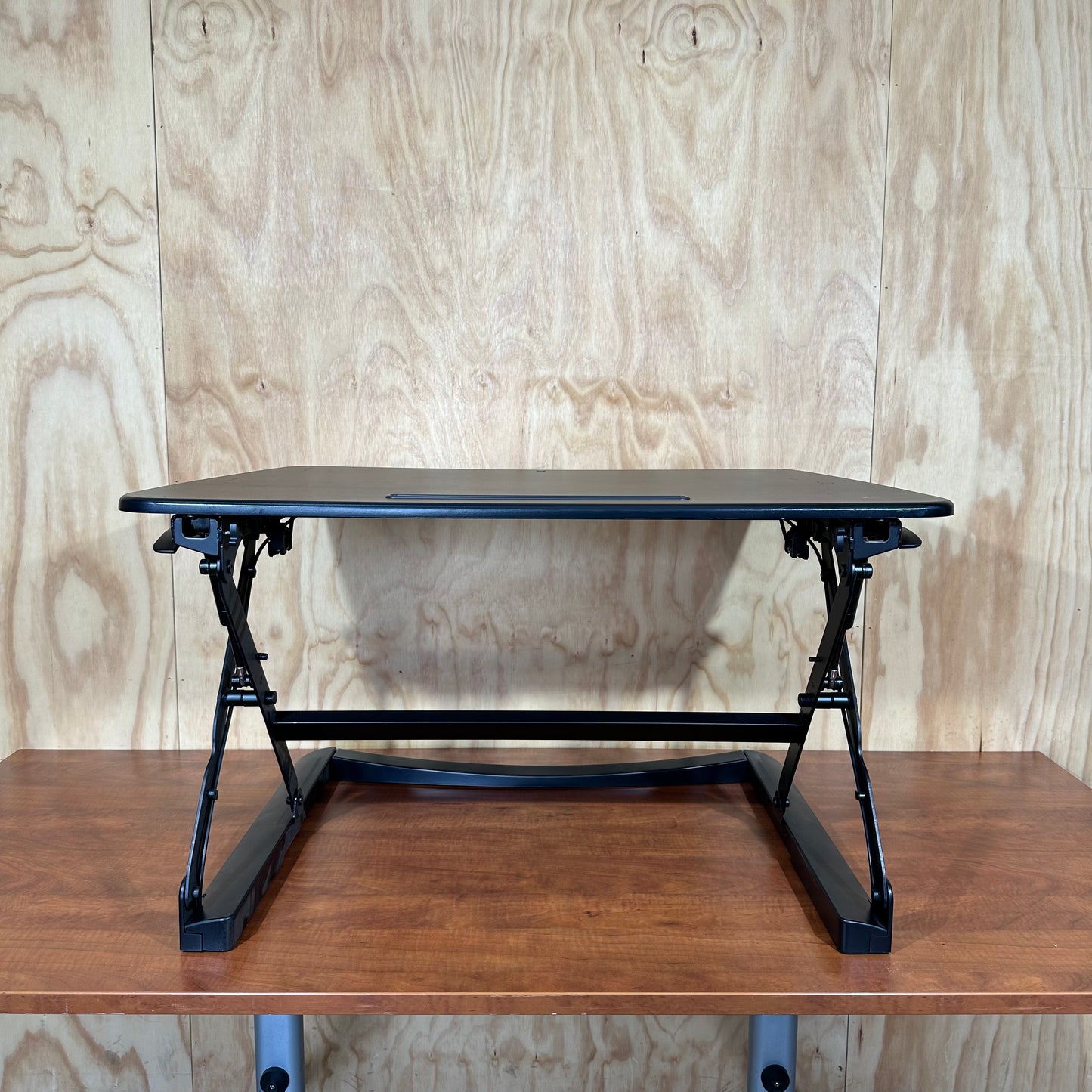 Manual Desk Riser with Curve