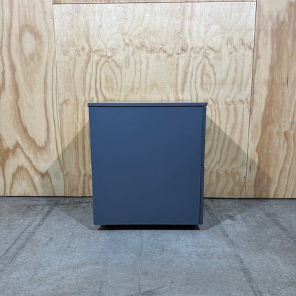 MDF Pedestal in Charcoal