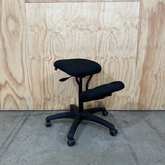 Stateline Knee Chair