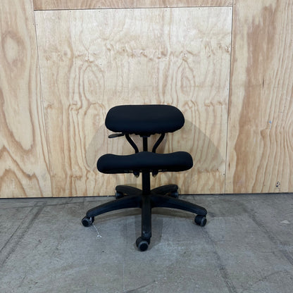 Stateline Knee Chair