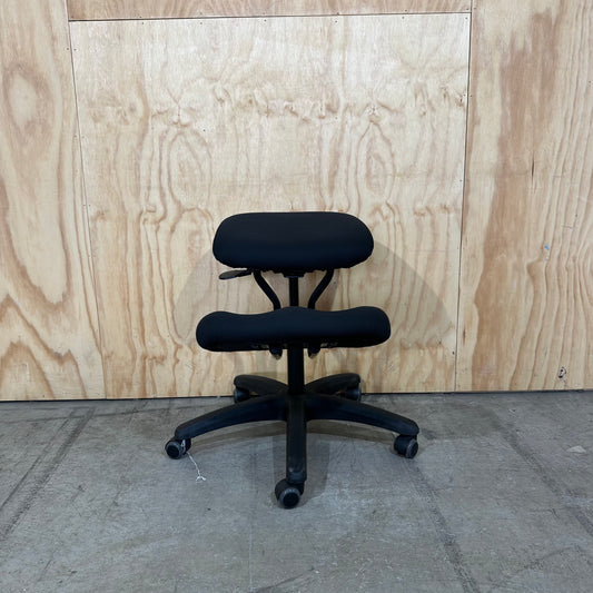 Stateline Knee Chair