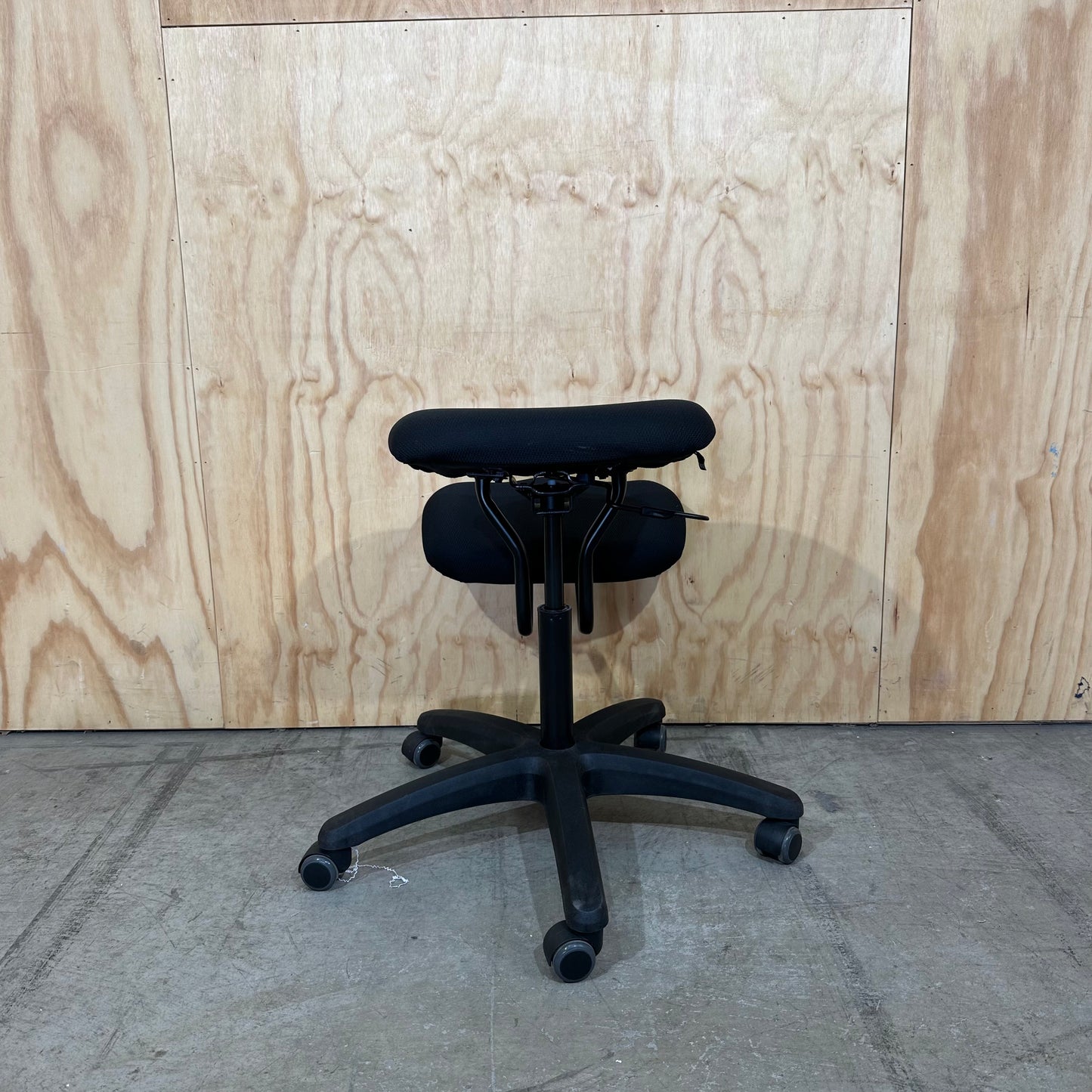 Stateline Knee Chair