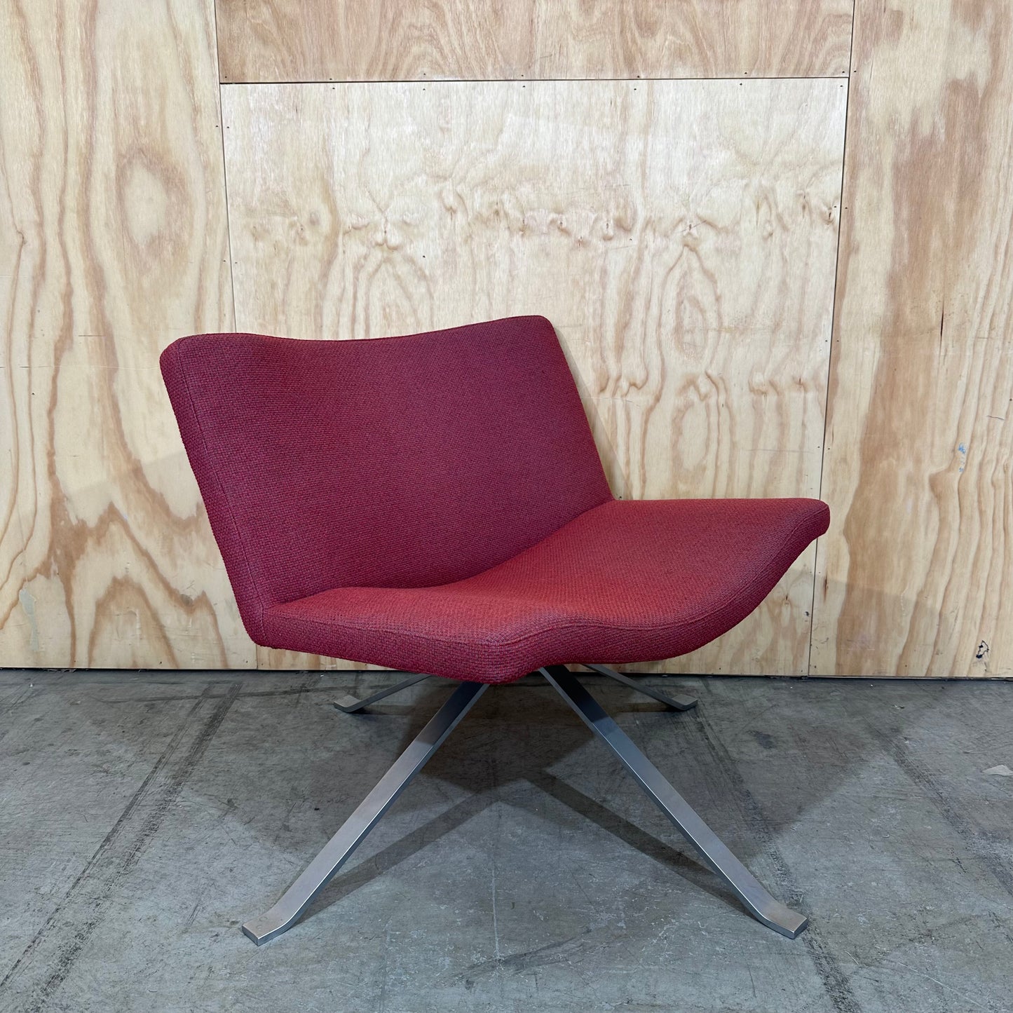 Wave Swivel Lounge Chair by Peter Maly for Tonon