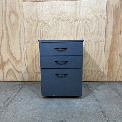 Charcoal Pedestal