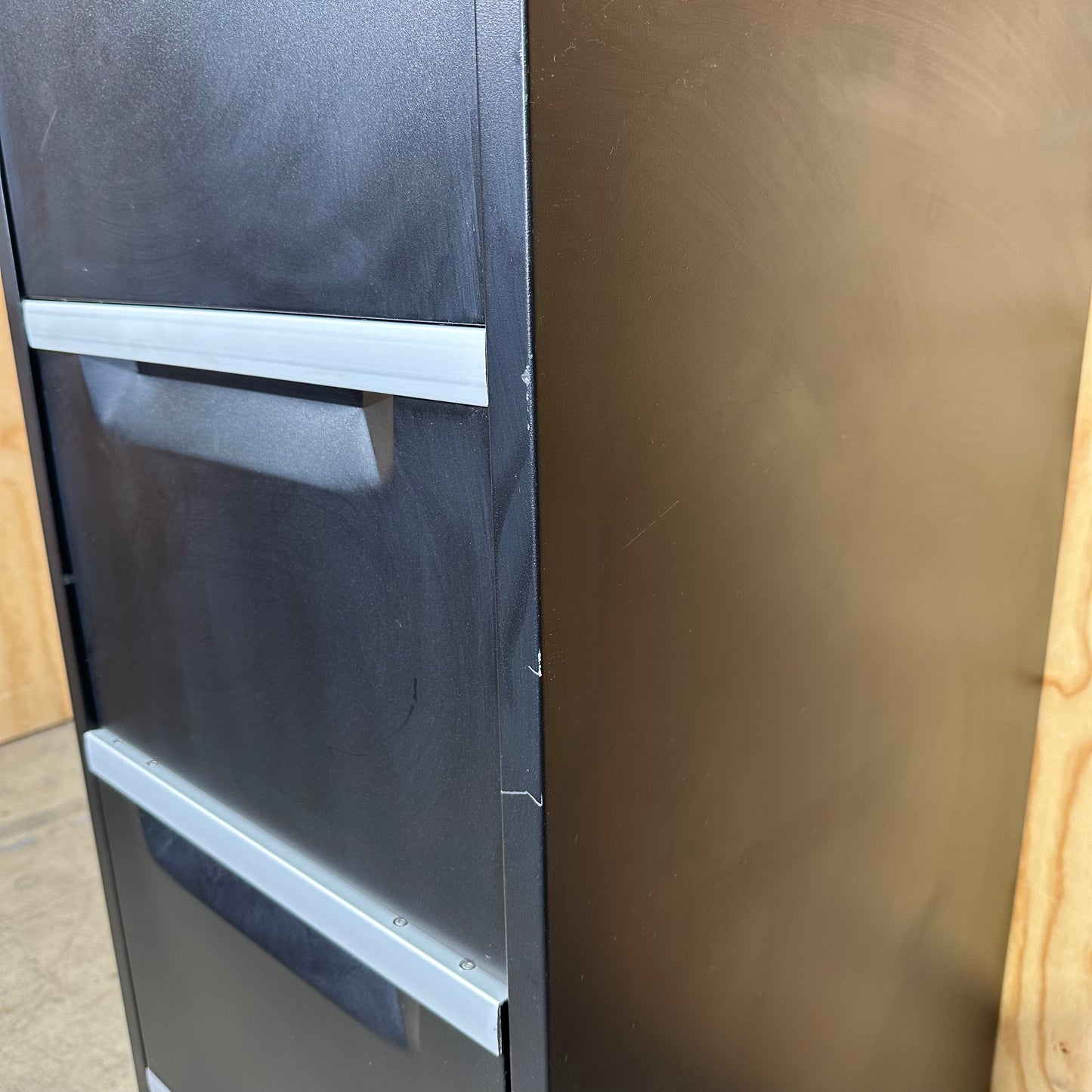 Black Pinnacle 4 Drawer Filing Cabinet