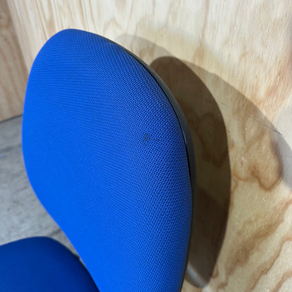 Blue Pago Task Chair