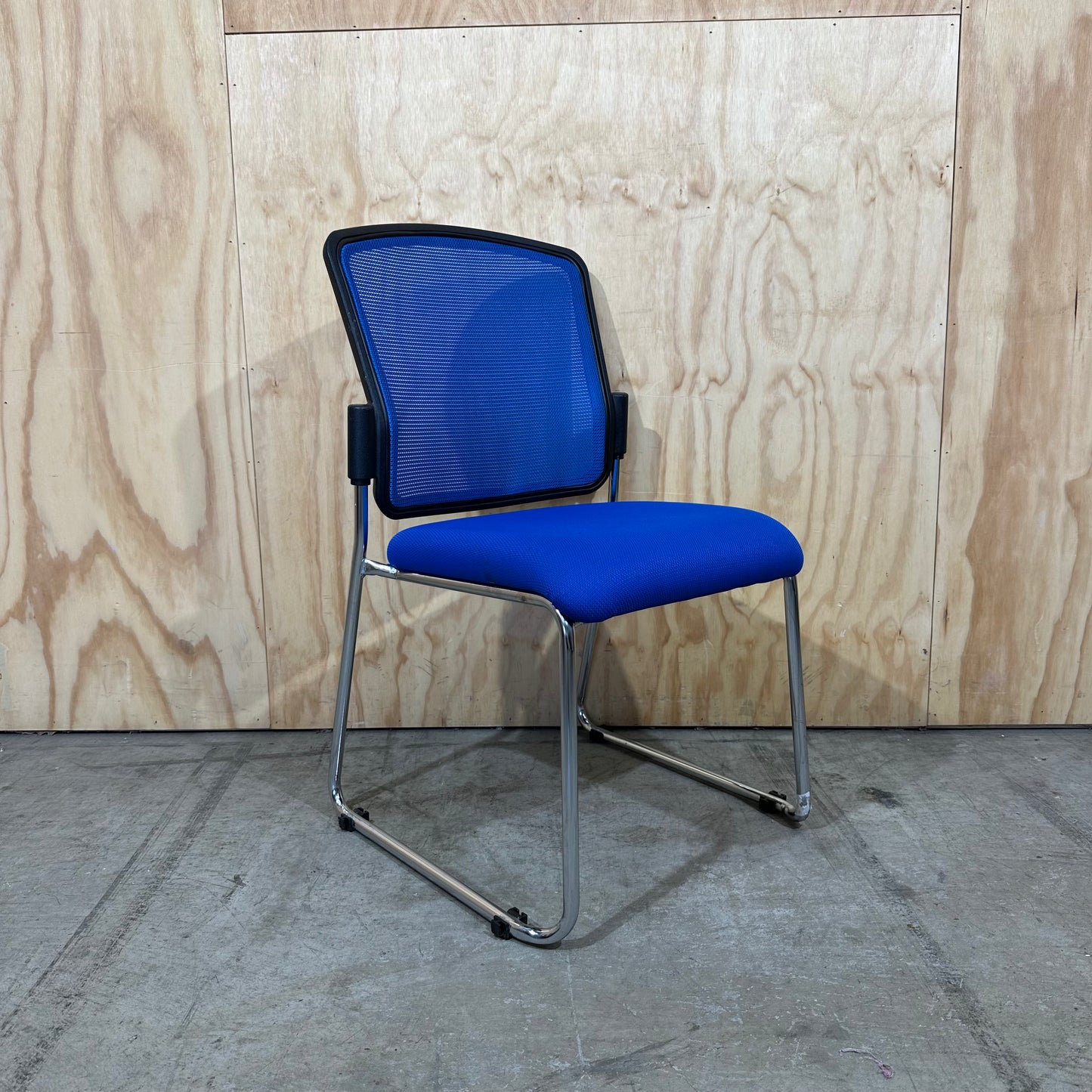 Spencer Blue Meshback Visitor Chair