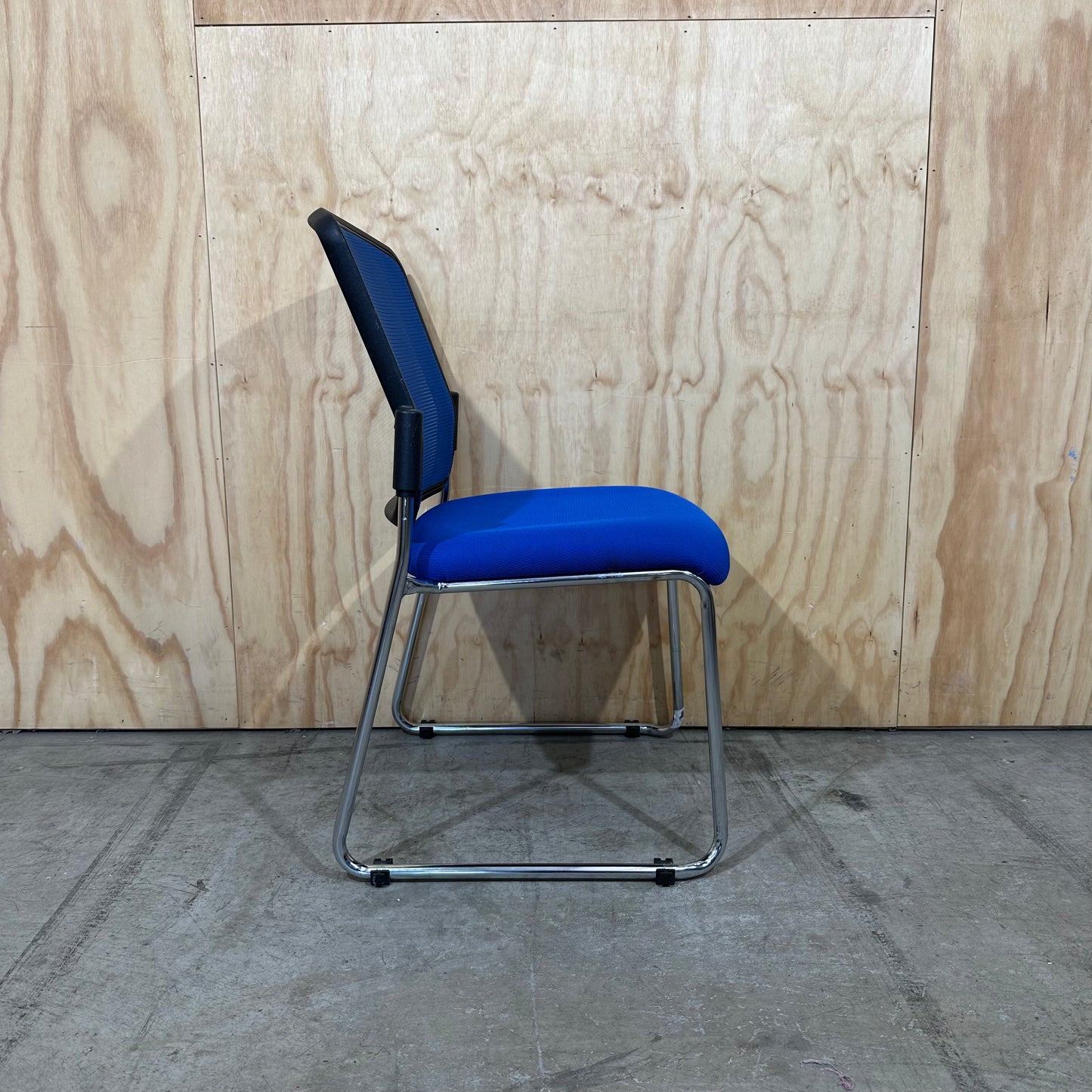 Spencer Blue Meshback Visitor Chair