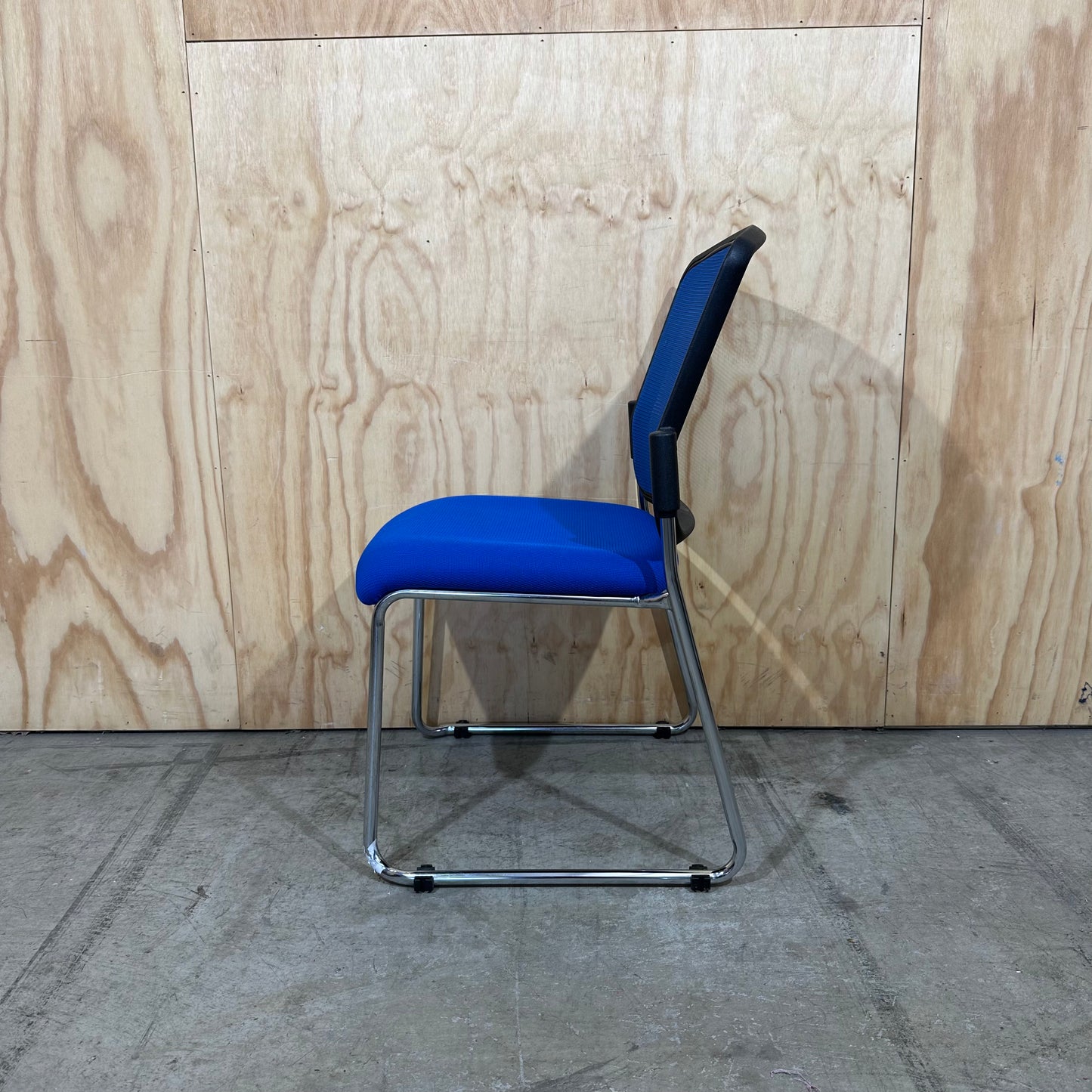 Spencer Blue Meshback Visitor Chair