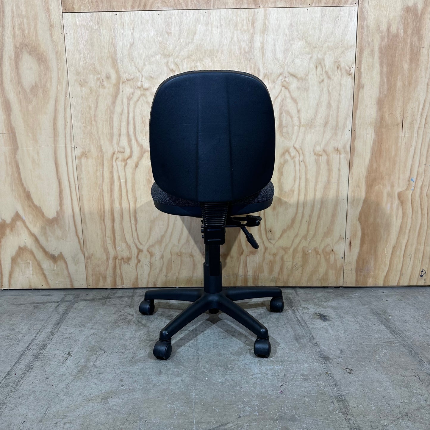 Grey Task Chair