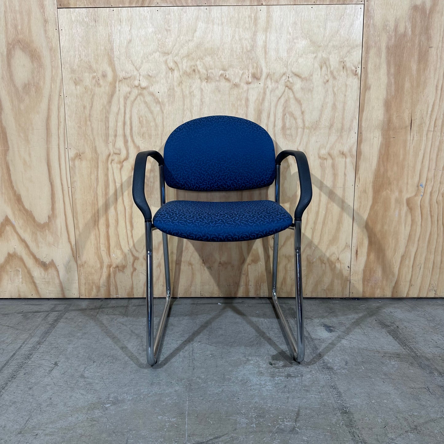 Patterned Blue Visitor Chair