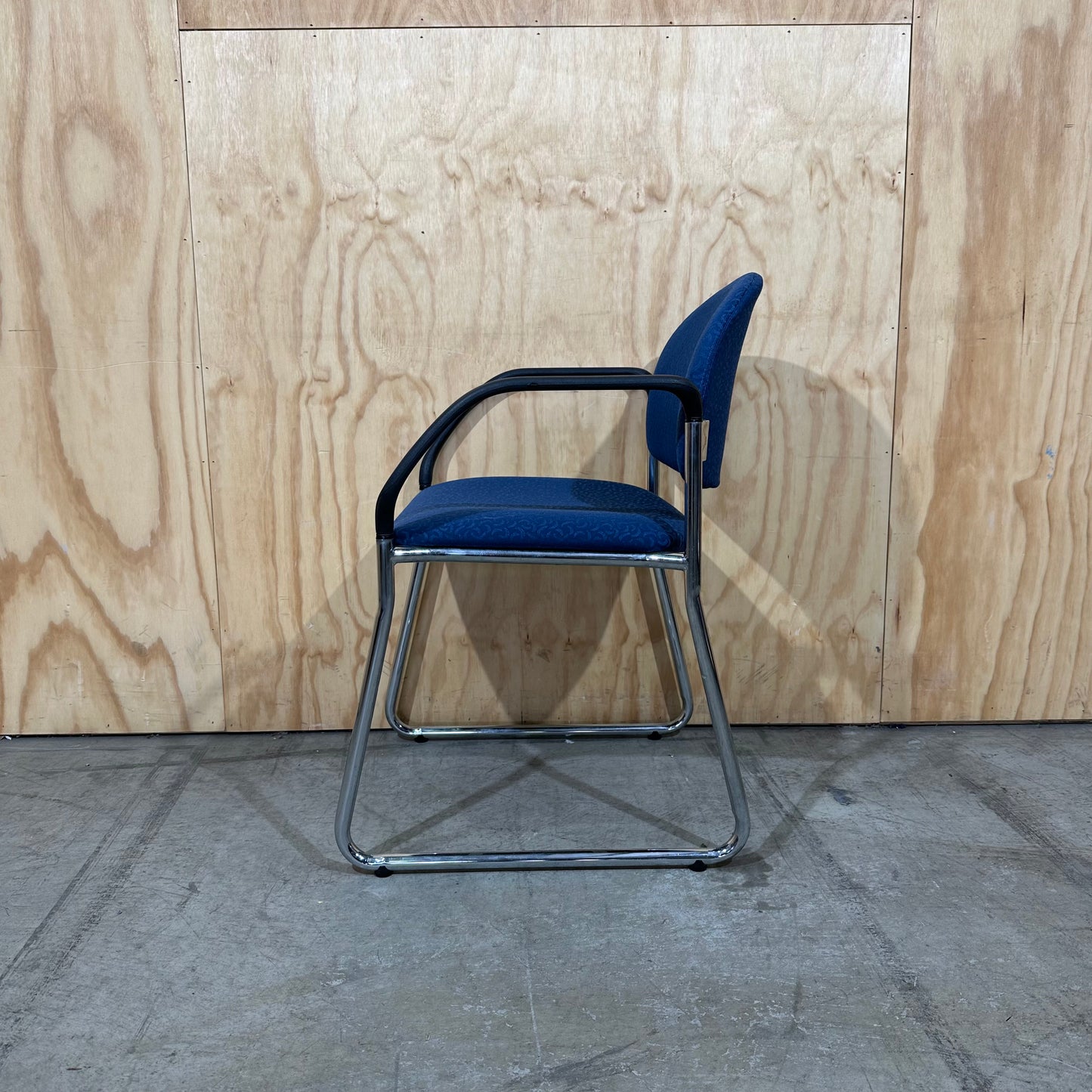 Patterned Blue Visitor Chair