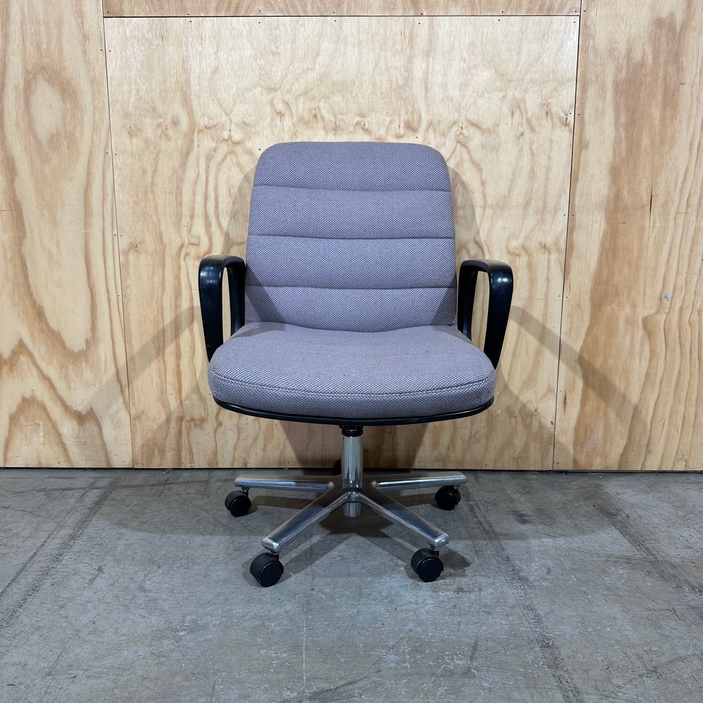 Geoffrey Harcourt inspired Swivel Grey Task Chair