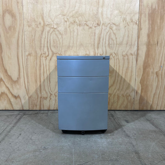 Curved Front Mobile Filing Pedestal in Silver Grey