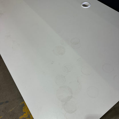 Jason L 6 Person Workstation with Partitions