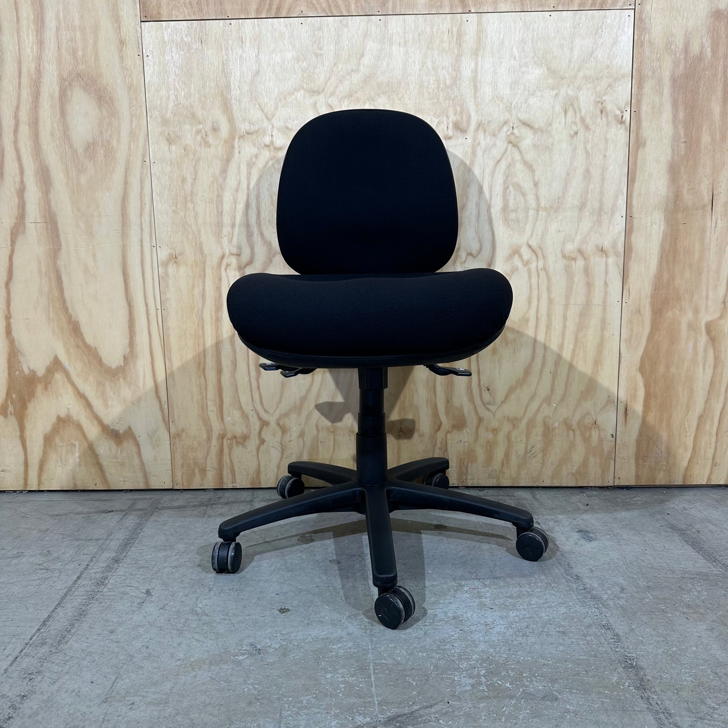 Black Staples Task Chair