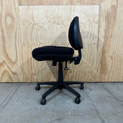 Black Staples Task Chair