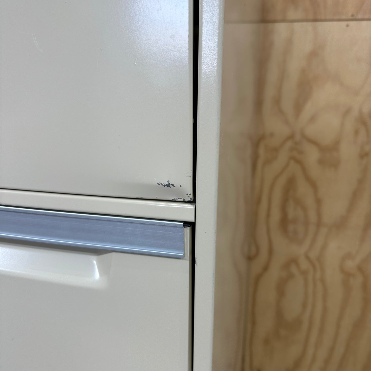 Beige Hi-Strength Filing Cabinet