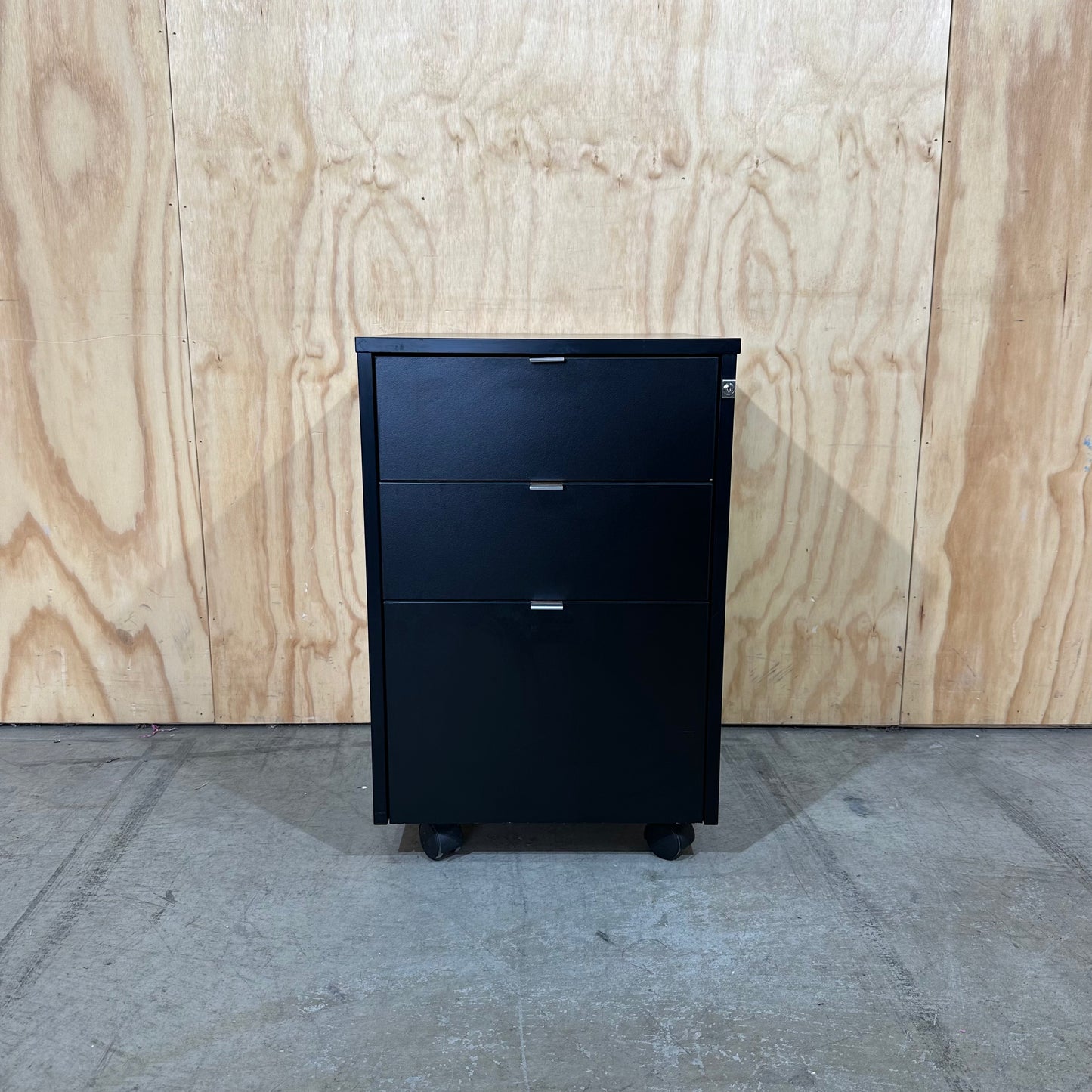 Black Pedestal with Chrome Handles