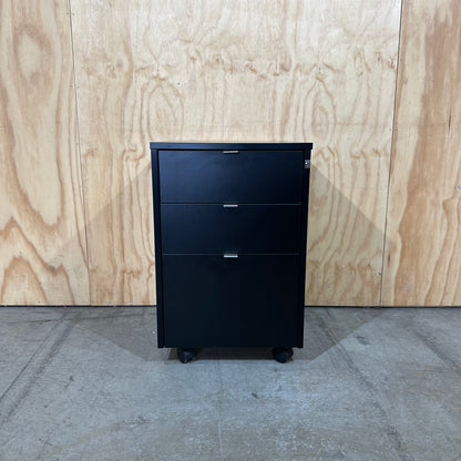 Black Pedestal with Chrome Handles