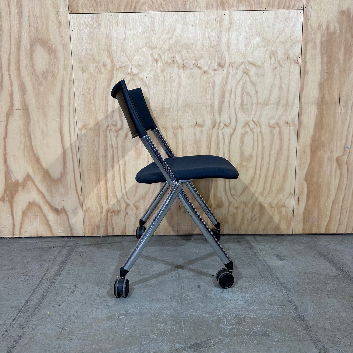 STEM Series Navy Nesting Chair by Kusch+Co