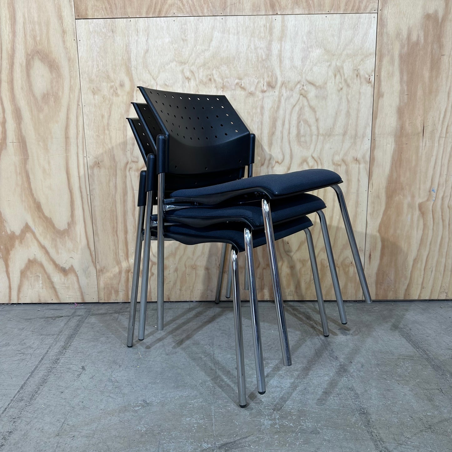 Stem Matrix Stacking Chair in Navy