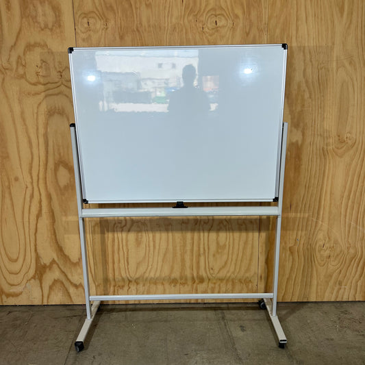 Mobile Magnetic Whiteboard