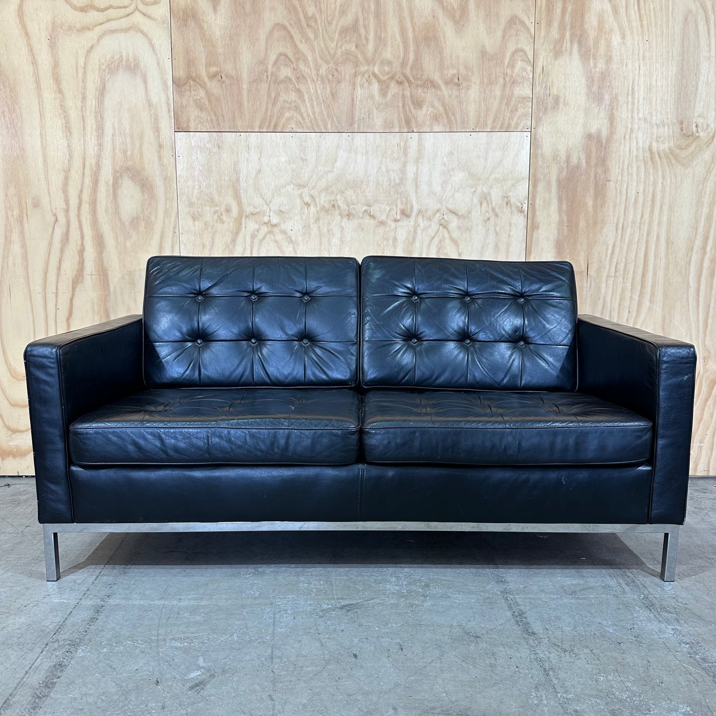 Black Leather Modern Classic Two-Seater Sofa