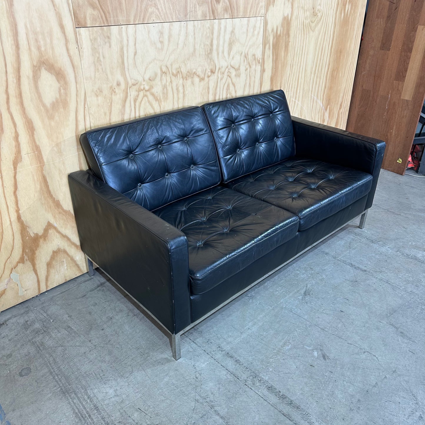 Black Leather Modern Classic Two-Seater Sofa