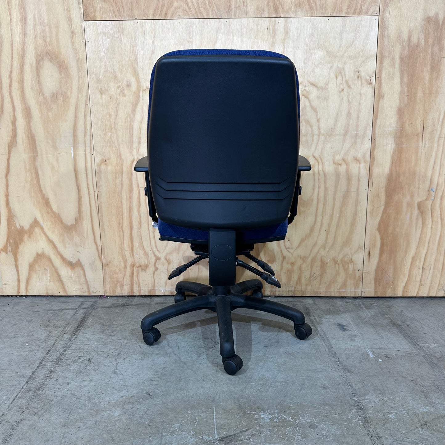 Blue Pago Task Chair with Arms