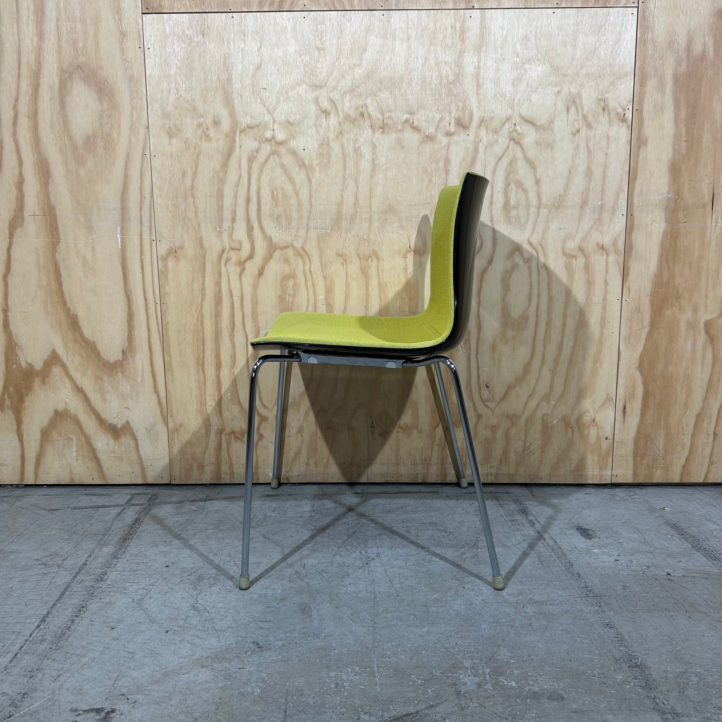 Arper Catifa 46 Stackable Chair in lime yellow