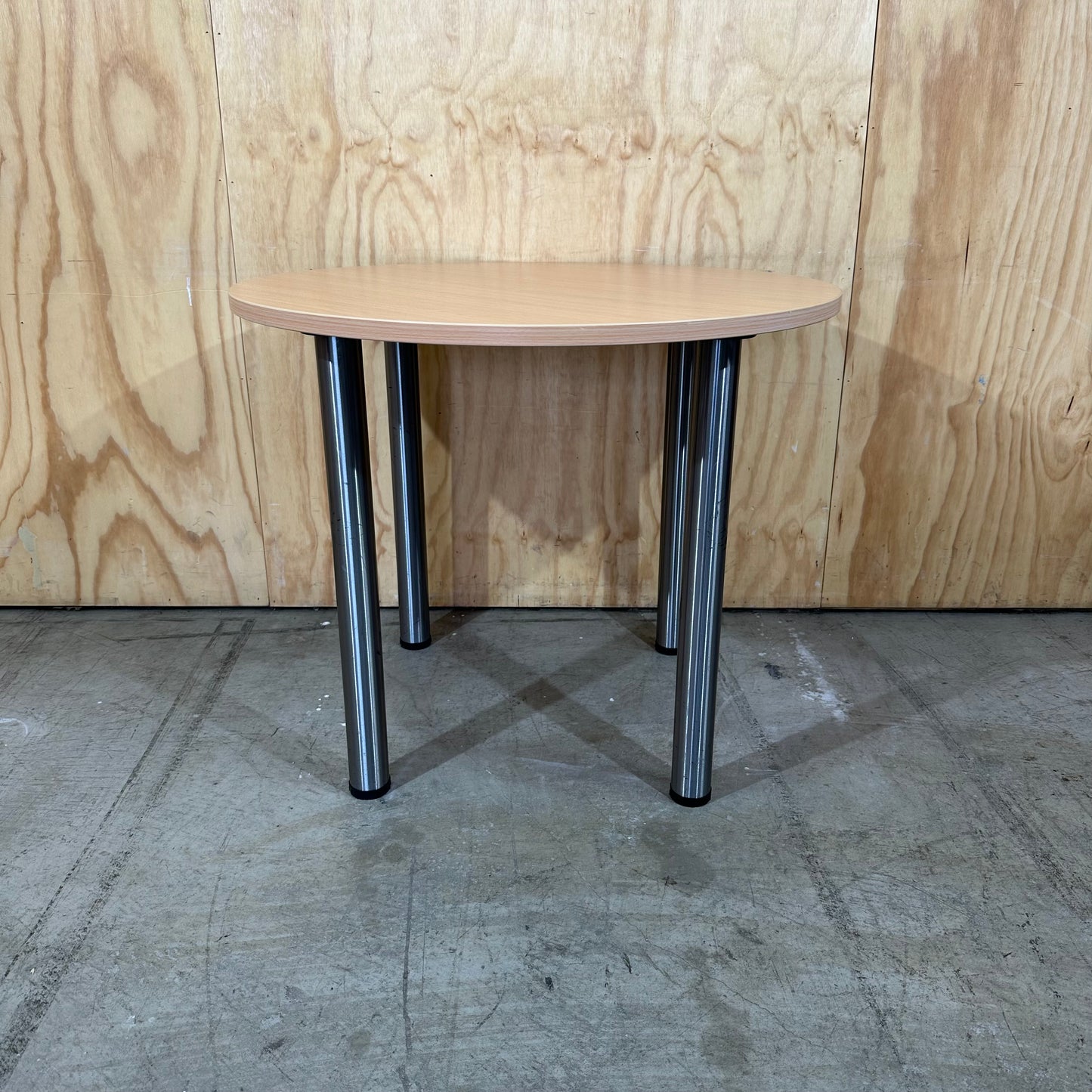 Round Table on Chrome Legs