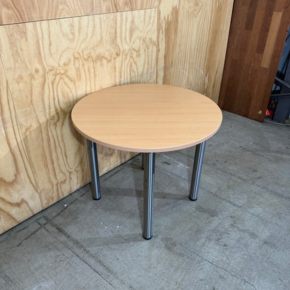 Round Table on Chrome Legs