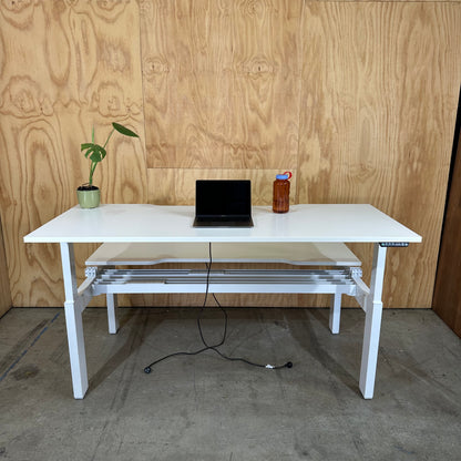 Zenith Rumba Electric Height Adjustable Workstation Pod of 2